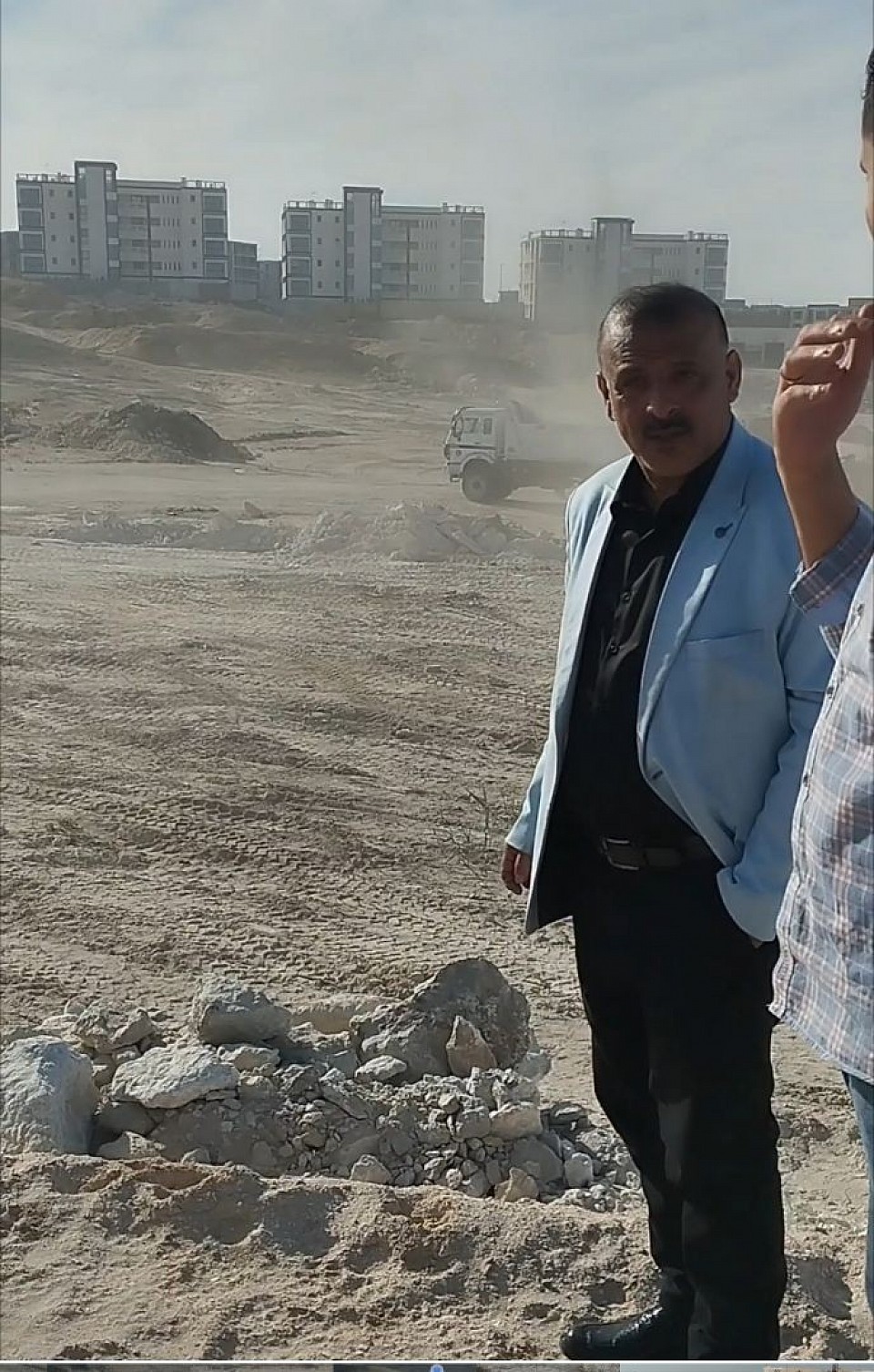 المدير التنفيذي لشركة فالي فيو للاستثمار والتسويق العقاري يتابع ميدانيا المشاريع